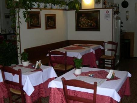 Albergo Le Rose Pistoia Exterior photo
