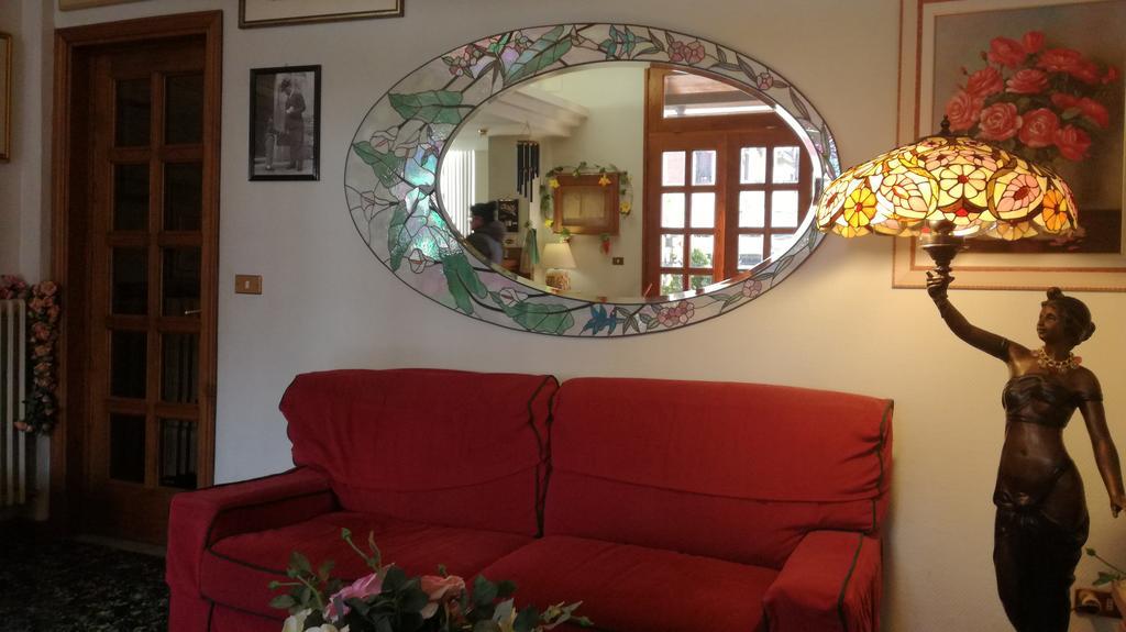 Albergo Le Rose Pistoia Exterior photo